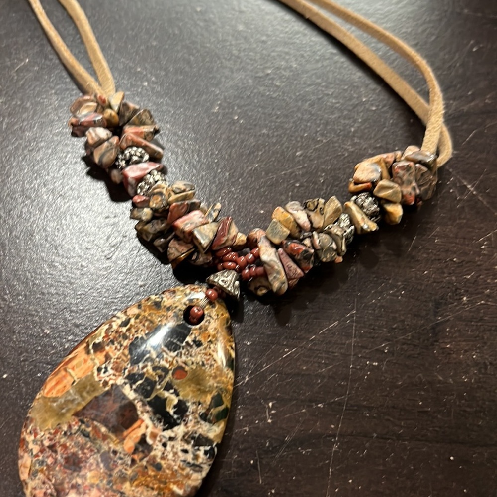 Necklace - Picture 2 of 3